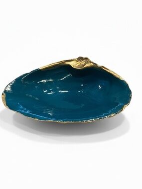 Teal & Gold Shell Trinket Dish – Coastal Decor 🌊✨